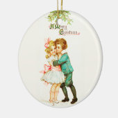 Kinderen onder de mistletoe met kerstmis keramisch ornament (Links)