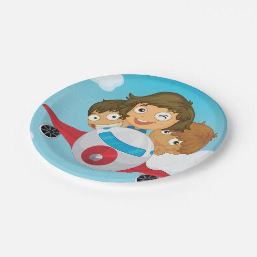 Kinderen op een vlak papieren bordje (Gekanteld)