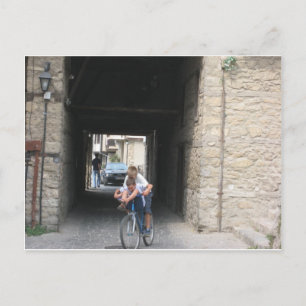 Kinderen op fietsen briefkaart