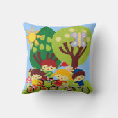 Kinderen op fietsen kussen (Achterkant)