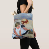 Kinderen op het strand, Cassatt Tote Bag (Dichtbij)