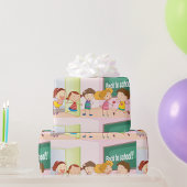 Kinderen op schoolwerkpapier cadeaupapier