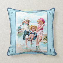  kinderen spelen in Seashore Pillow