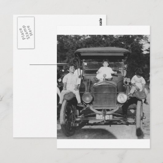 kinderen van 1920 op de auto briefkaart (Voorkant / Achterkant)