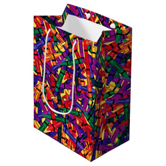 Kinderen van Birthday Crayon Middelgrote Gift Bag Medium Cadeauzakje (Voorkant Gekanteld)