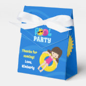 Kinderen van Birthday Pool Cute Custom Brunette Gi Bedankdoosjes (Voorkant Zijde)