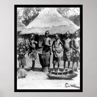 Kinderen van een Doos dakhuis in Oost-Afrika 1903 Poster