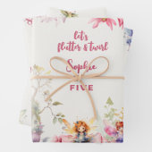 Kinderen van waterverf van feiharde tuinen inpakpapier vel (In situ)