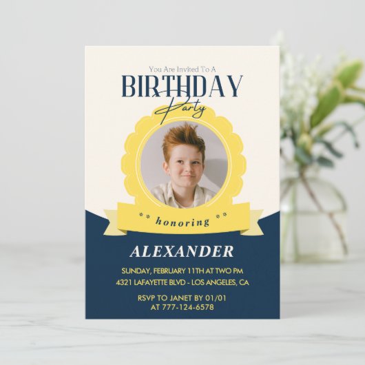 Kinderen verjaardag 13e verjaardag uitnodiging Mod (Staand voorkant)