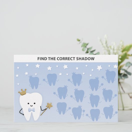 Kinderen vinden schaduwpuzzel. Eerste Tooth Party- (Staand voorkant)