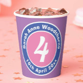 Kinderfeestdag feestdag met leeftijd papieren bekers