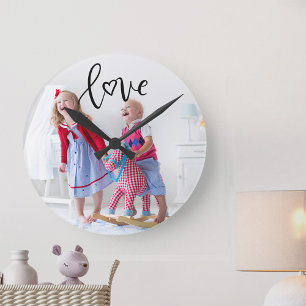 Kinderfoto met 'Liefde' tekstoverlay Ronde Klok