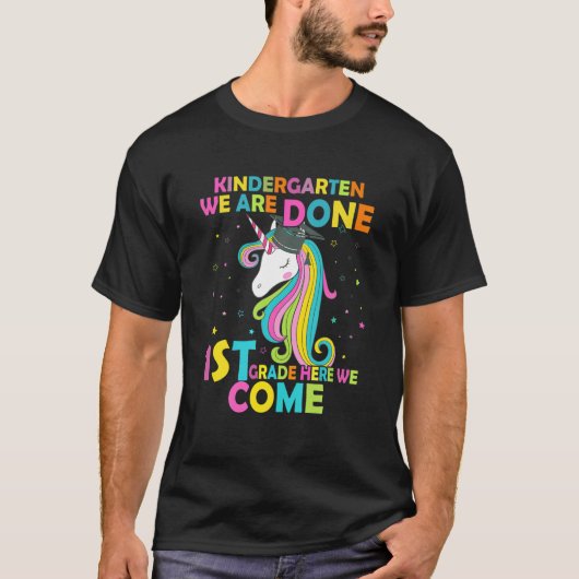 Kindergarten Afstuderen Magical Unicorn Gift T-shirt (Voorkant)