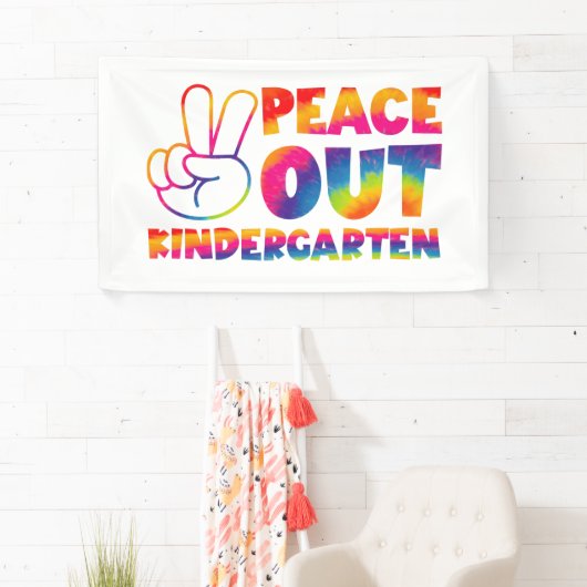 Kindergarten en kleurstof op de laatste dag van de spandoek (Insitu)