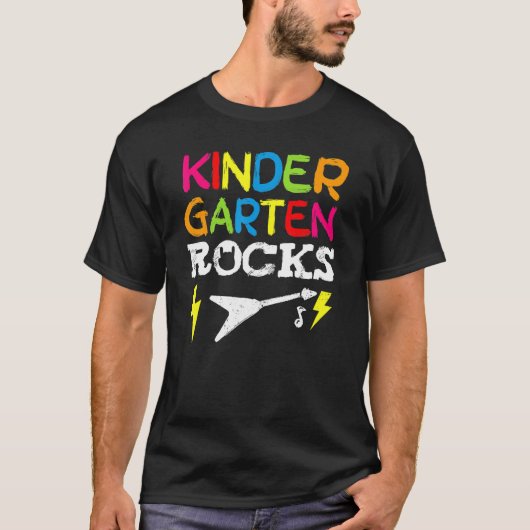 Kindergarten Rocks preschoolaar terug naar school T-shirt (Voorkant)