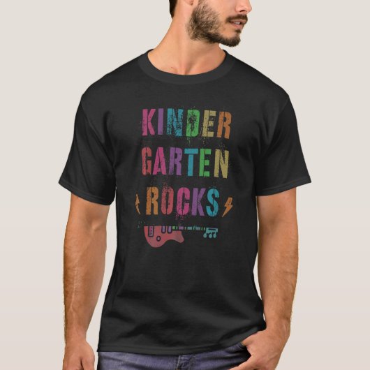 Kindergarten Rocks Student Teacher Squad Kinder Te T-shirt (Voorkant)