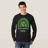 Kindergarten Squad Rainbow Gnome Happy St Patricks T-shirt (Voorkant volledig)