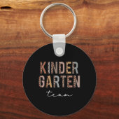 Kindergarten Team Hello Ck To School Appreciation  Sleutelhanger (Voorkant)