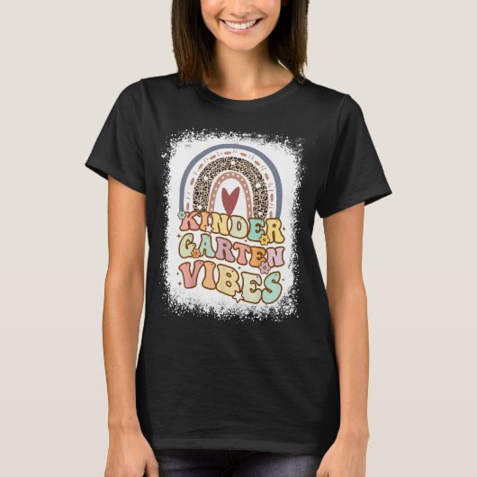 Kindergarten Vibes Shirt, Kindergarten Teacher T-shirt (Voorkant)