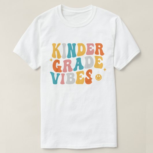 Kindergarten Vibes T-shirt (Design voorkant)