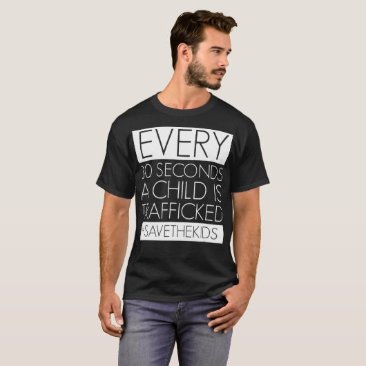 Kinderhandel en mensenhandel redden de Kinderen  T-shirt (Voorkant volledig)