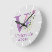 Kinderklok met naam Victoria & Initiaal Ronde Klok (Hoek)