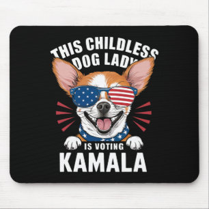 Kinderloze hondendame stemt Kamala-Harris 2024 2 Muismat