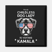 Kinderloze hondendame stemt Kamala Harris 2024 Magneet (Voorkant)