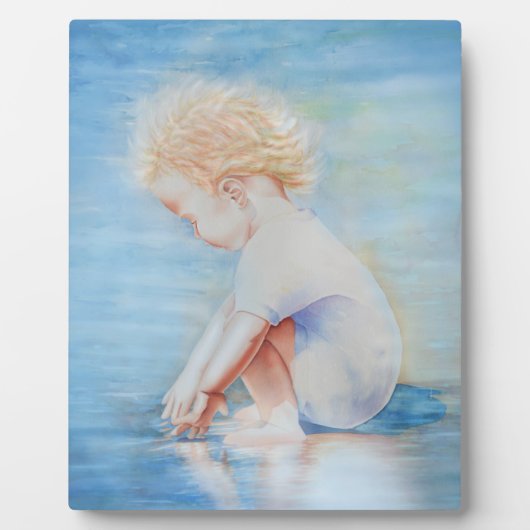 Kinderpeuter op de waterscène op het strand fotoplaat (Voorkant)