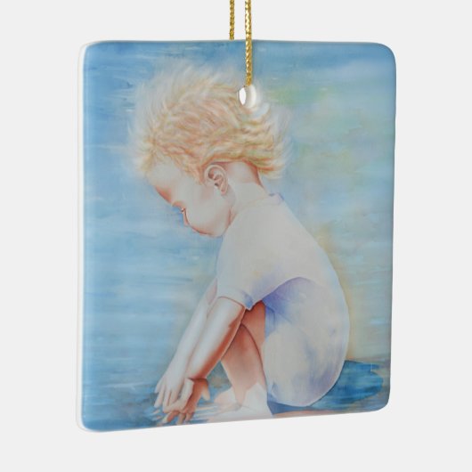 Kinderpeuter op de waterscène op het strand keramisch ornament (Rechts)