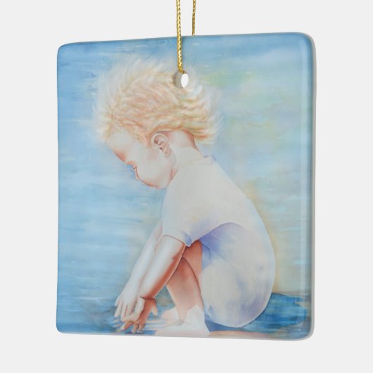 Kinderpeuter op de waterscène op het strand keramisch ornament (Links)