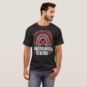 Kindertuin Leerleraar Regenboog Mannen Leopard Reg T-shirt (Voorkant volledig)