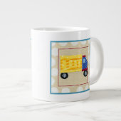 Kinderwagen van Chariklia Zarris Grote Koffiekop (Voorkant rechts)