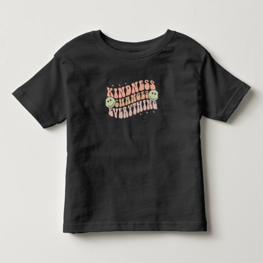 Kindheid verandert alles kinder shirts (Voorkant)