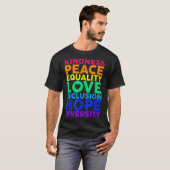 Kindness Equality Love LGBTQ Rainbow Flag Gay Prid T-shirt (Voorkant volledig)