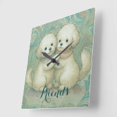 Kindred Paws  Vierkante Klok (Hoek)