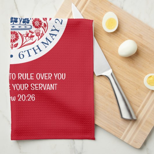 KING CHARLES III Red Coronation Theedoek (Quarter Fold)