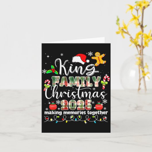 King Family Christmas 2025 Matching Santa Tee Xmas Kaart (Gele Bloem)