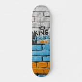 King Jesus Rules White Brick Graffiti Christelijk Persoonlijk Skateboard (Voorkant)