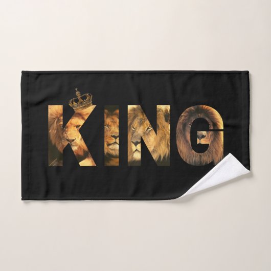 "KING Lion Lettering"-ontwerp op zwart Bad Handdoek (Handdoek)