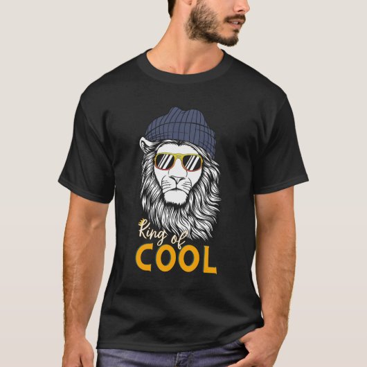 King of Cool | Super Cool Lion met Beanie en Zon T-shirt (Voorkant)