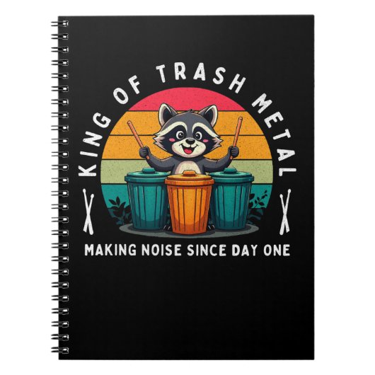 King of Trash Metal T-Shirt Funny Raccoon Drummer Notitieboek (Voorkant)