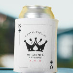 King & Queen of Spades Casino Poker Kaart Wedding Blikjeskoeler<br><div class="desc">Schoppenkoning en schoppenvrouw spelen kaart bruiloft koelbox. Personaliseer het met uw evenementengegevens. Geweldig voor een poker of Las Vegas themafeest.</div>