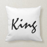 King Throw Decorative Bedroom Pillow Kussen<br><div class="desc">Verklaar uw huis met aangepaste polyester kussens van Zazzle. Deze 100% polyester kussens zijn vervaardigd van een Simplex Knit van hoge kwaliteit en zijn zacht en rimpelvrij. Het materiaal van de zware gewichtsstrek verstrekt grote kleurendefinitie voor uw design, tekst, monogram, en foto's. De perfecte aanvulling op je bank, aangepaste kussens...</div>