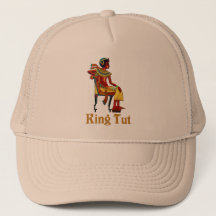 King Tut op zijn troon