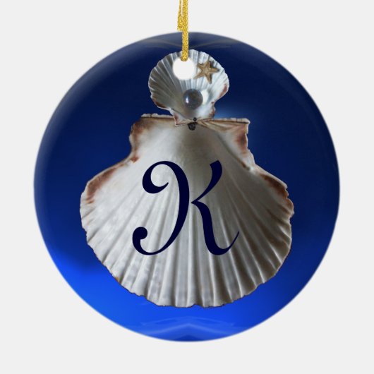 KINGFISHER EN SEASHELLEN BLUE SAPPHIRE MONOGRAM KERAMISCH ORNAMENT (Achterkant)
