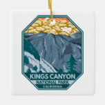 Kings Canyon National Park Sunset  Keramisch Ornament<br><div class="desc">Kings Canyon vectorkunstwerk ontwerp. Het park staat bekend om zijn enorme sequoia-bomen,  met name de gigantische generaal Grant Tree in Grant Grove.</div>