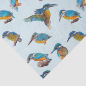 Kingvissers geschilderd op een bleke blauwe achter tissuepapier (Detail)