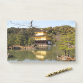 Kinkaku-ji 金 閣 寺 tempel van het gouden paviljoen post-it® notes (Op bureau)