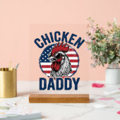 Kip Daddy Haan Oude Patriottische Shirt Desi Acryl Bord (Huwelijk)